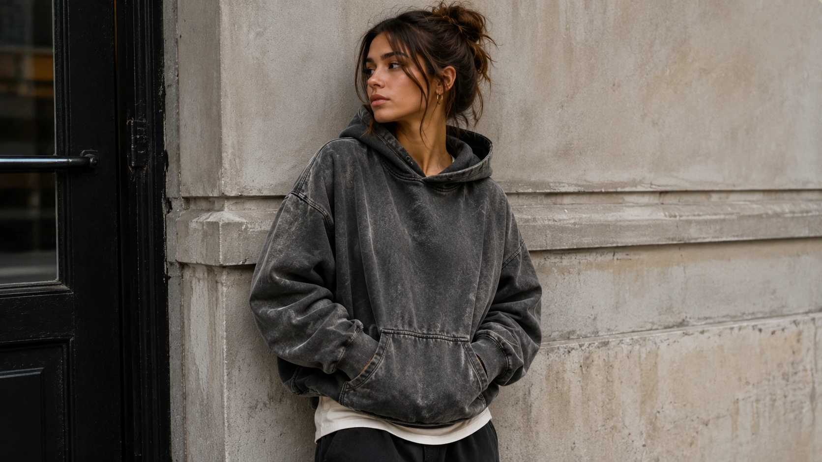 Vintage Hoodie Look